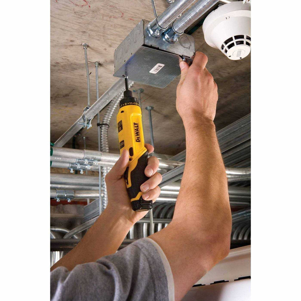 DeWalt DCF680 Screwdriver Kit C39094