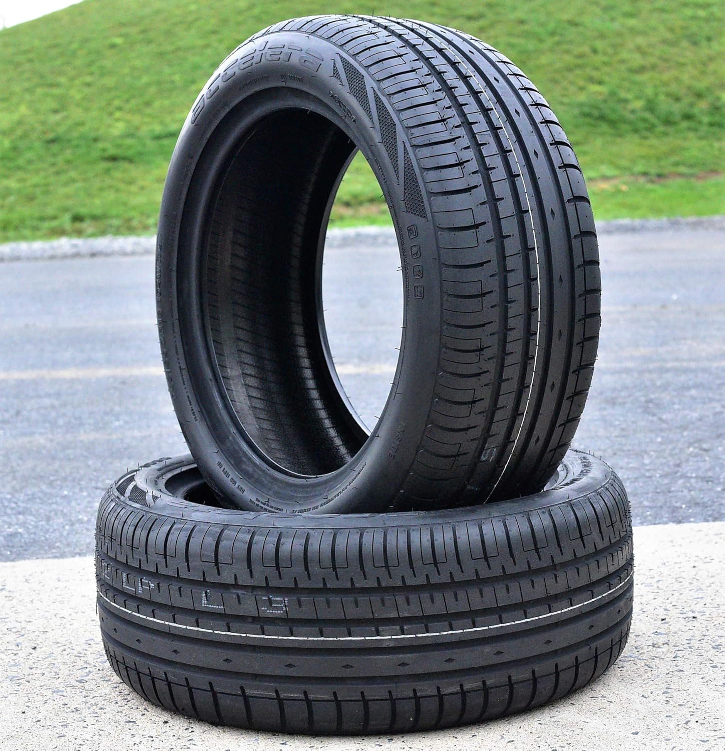 Accelera Phi-R All-Season High Performance Radial Tire 205/50R15 T35707