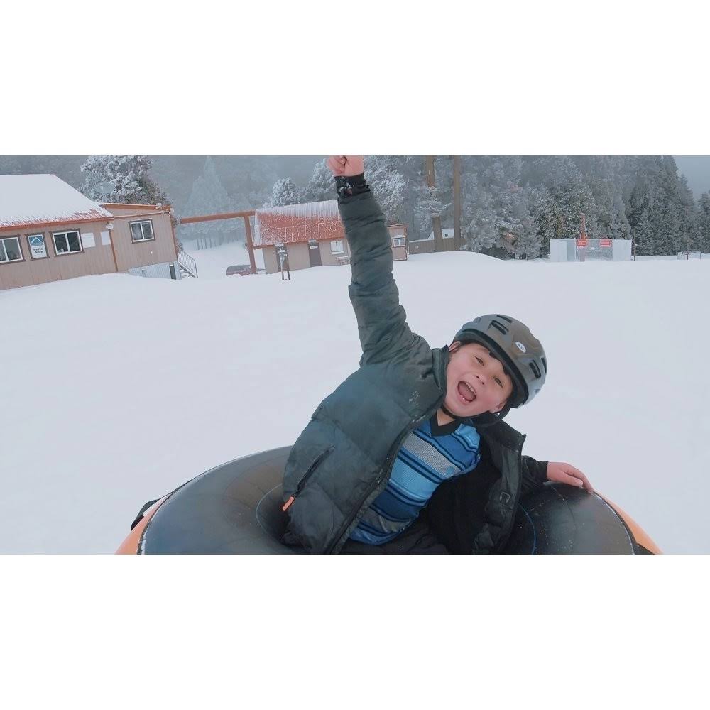 Heavy Duty Towable Snow Tube Sled with Cover (50x22 Blue) Made in USA H87812