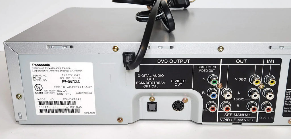 Panasonic PV-D4734S Progressive Scan DVD/VCR Combo J84961