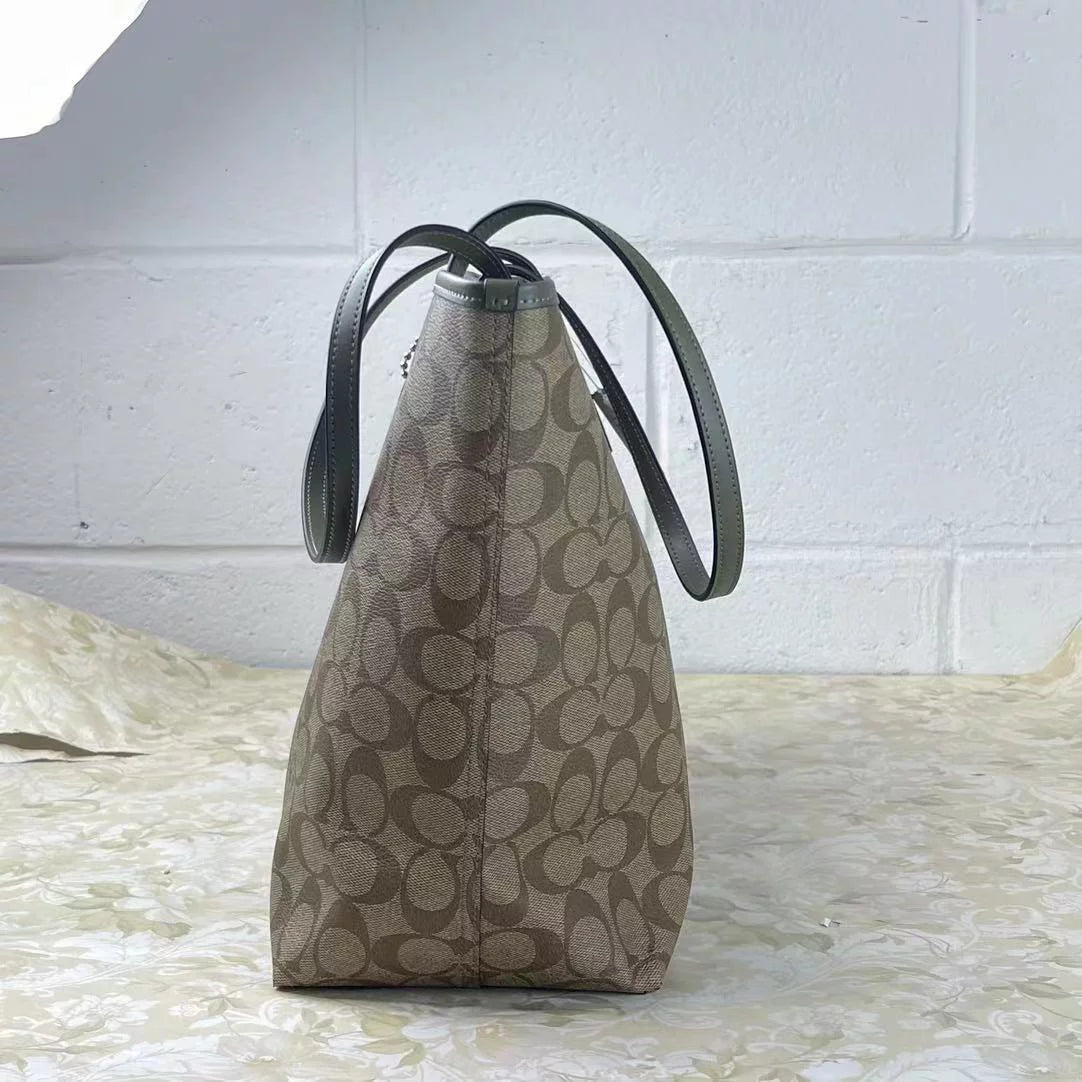 Coach 5696 City Tote Signature Canvas Khaki B20763