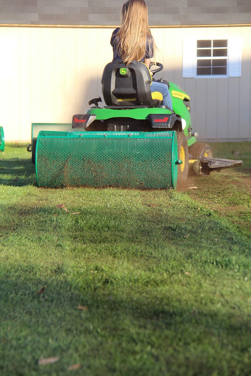 Landzie Lawn & Garden Spreader - 44 Inch Heavy Duty Metal Mesh Push/Tow Spreader for Compost, Peat Moss, Top Soil, Mulch B67611