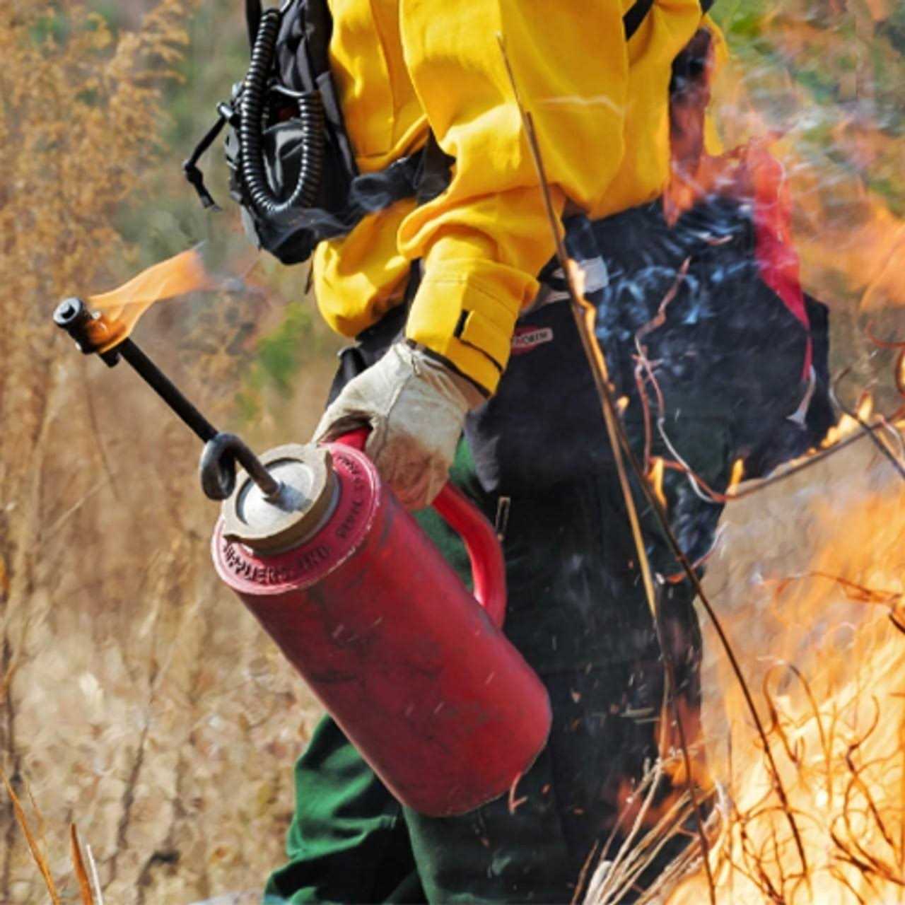 Sure-Seal OSHA-Compliant Double-Bottom Drip Torch N664942