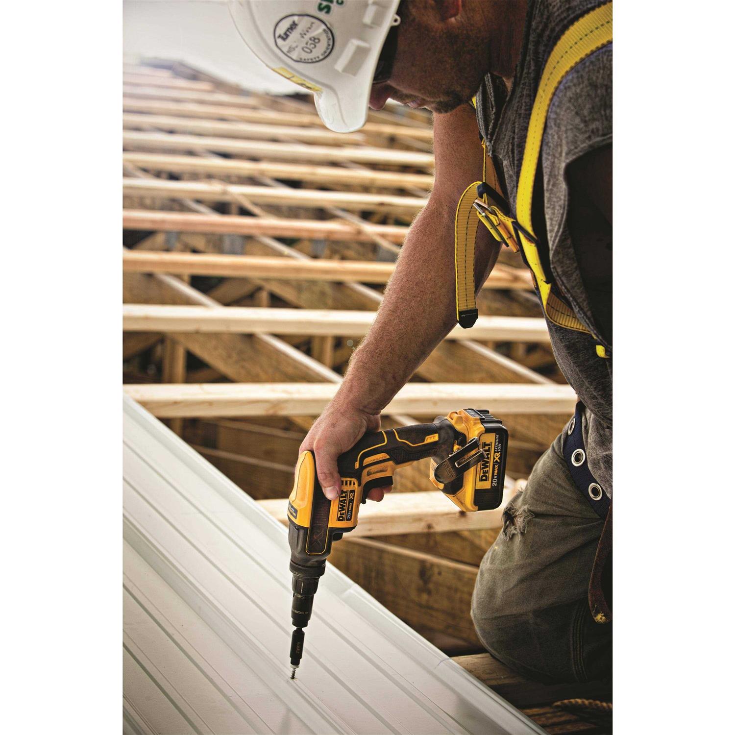 DeWalt 20V MAX XR Versa-Clutch Adjustable Torque Screwgun V678