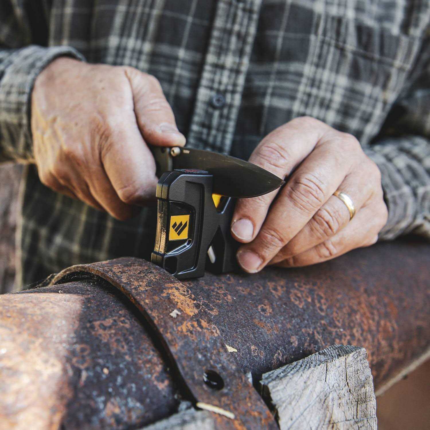 Work Sharp Pivot Knife Sharpener J961