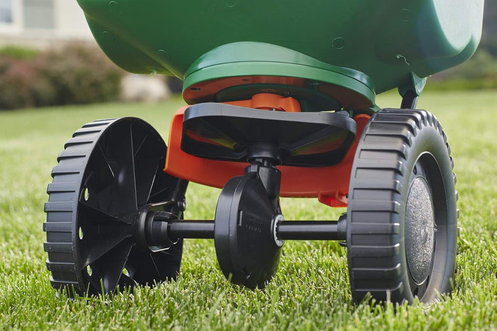Scotts Turf Builder Edgeguard Mini Broadcast Spreader, 2-Pack O475