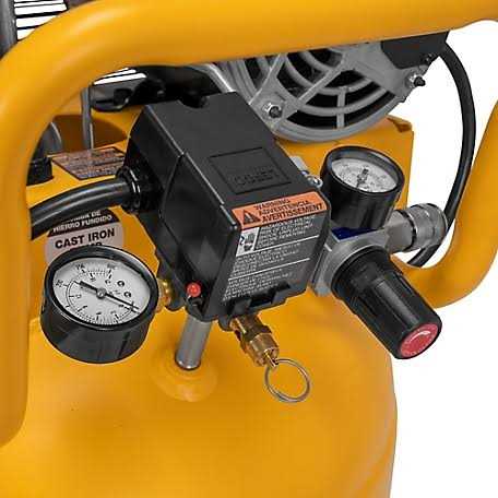 DEWALT 30-Gallon Portable 175 PSI Vertical Air Compressor Q528753