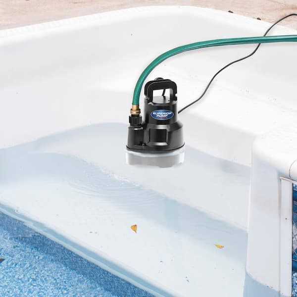 Superior Pump 1/4 HP Submersible Thermoplastic Utility Pump L140