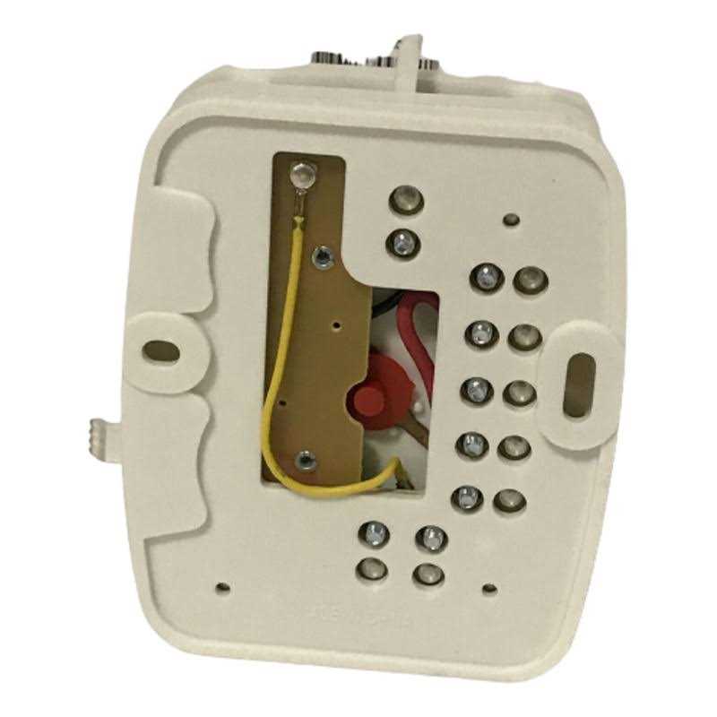 White-Rodgers Heat/Cool Thermostat 1C26-101 V545
