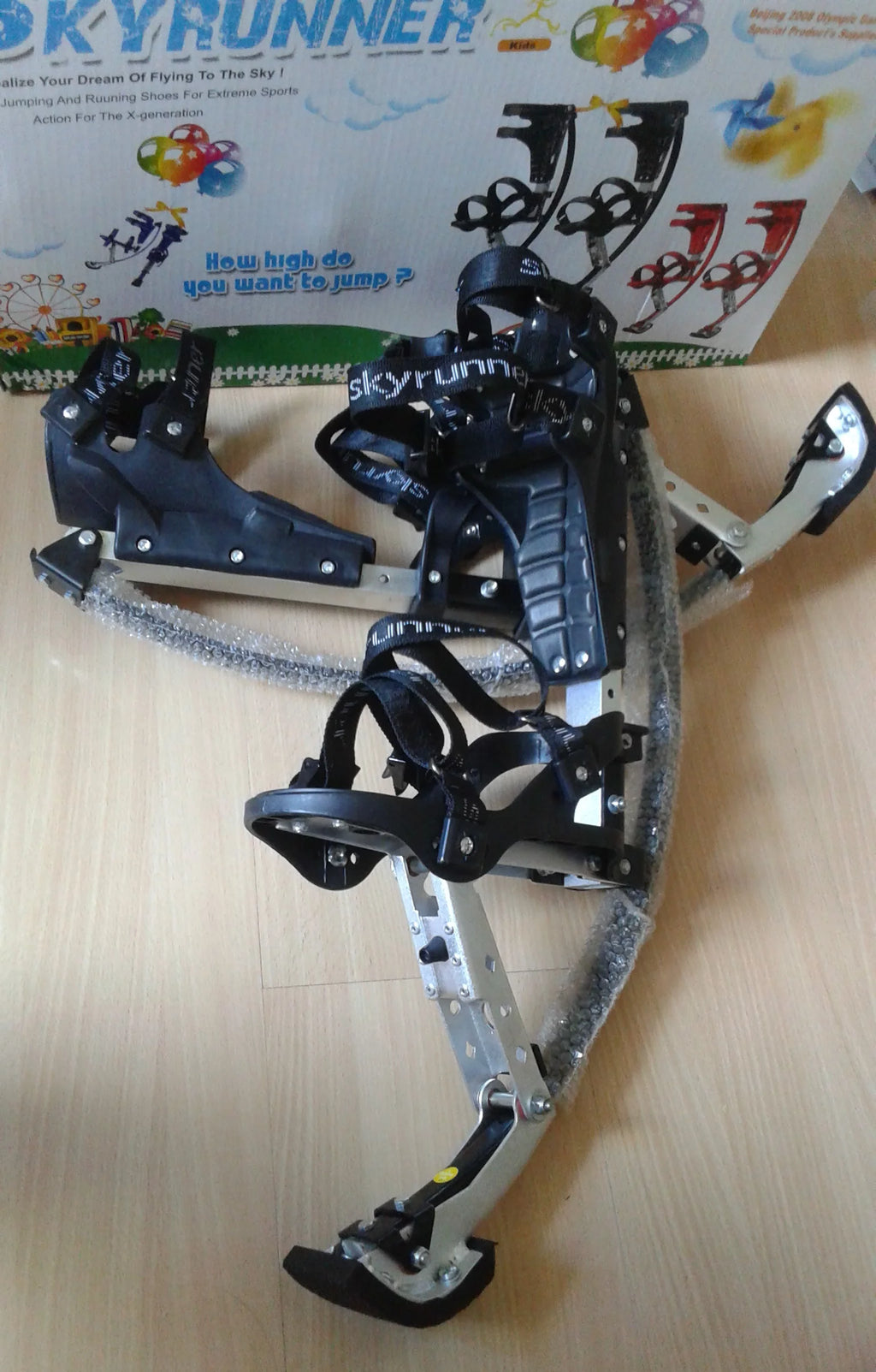 Kangaroo Shoes Jumping Stilts for Kids Youth (66-110lbs) Black G475