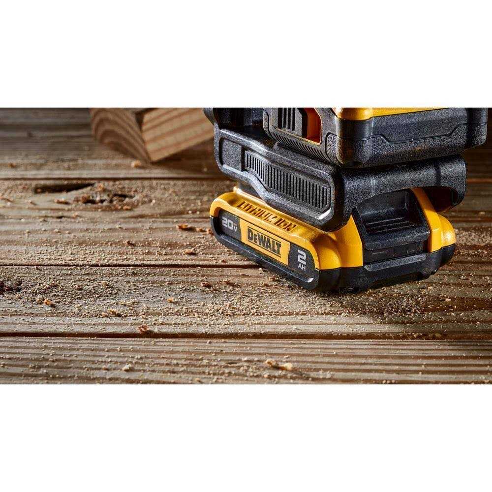 DEWALT DCLE34031B 20V 3x360 Green Line Laser I78521