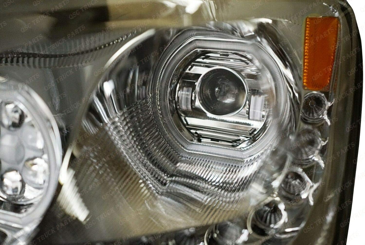 QSC LED Headlight Assembly for Peterbilt 579 587 E146