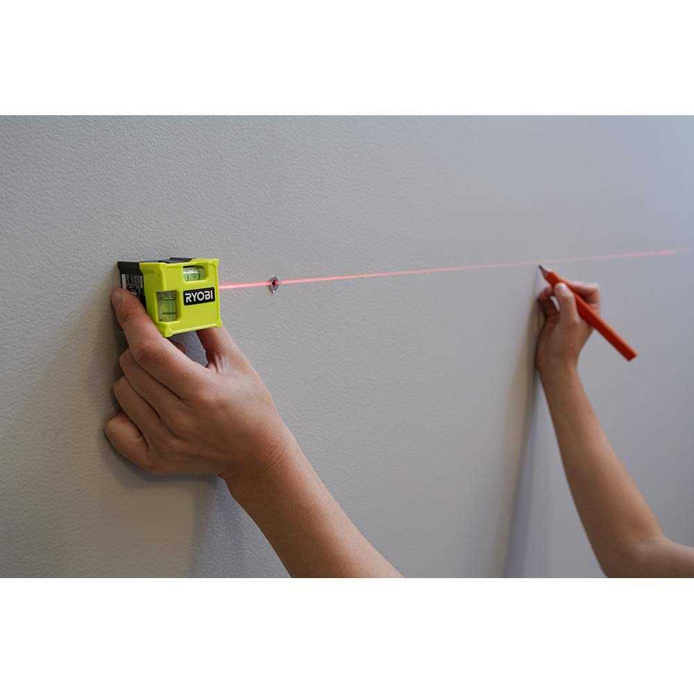 RYOBI Laser Cube Compact Laser Level S975388
