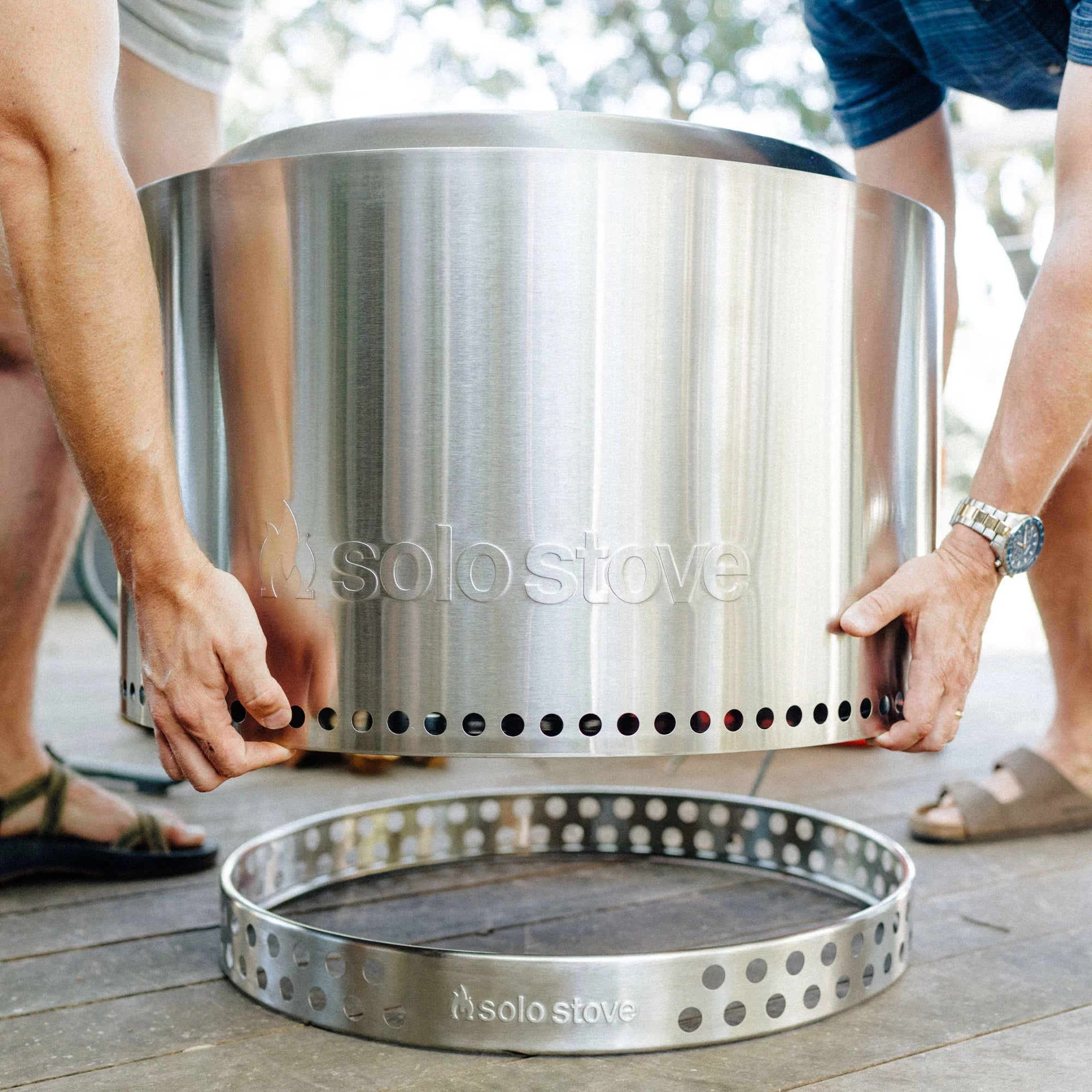 Solo Stove Yukon 27" Smokeless Fire Pit with Stand, Stainless Steel H870985