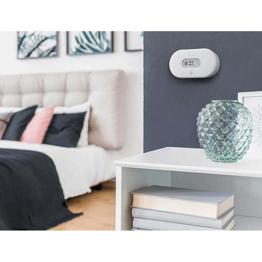 Airthings View Air Quality Monitor with Wi-Fi, PM2.5, Humidity and Temperature Z253