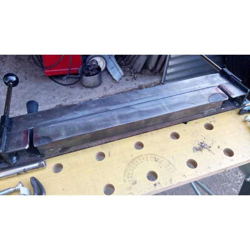 Central Machinery 18 in. Bending Brake E788908