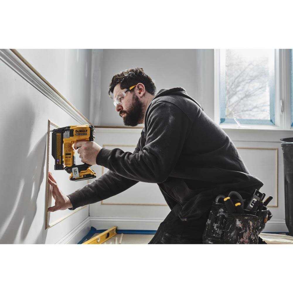 DEWALT ATOMIC 20V MAX 23-Gauge Brushless Cordless Pin Nailer DCN623B X96970