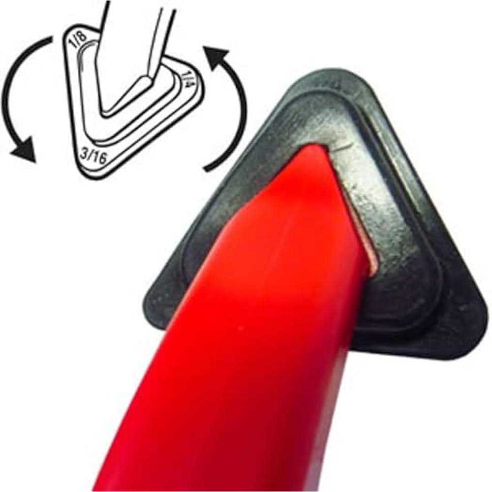 Amazon Basics 3-IN-1 Caulk Tool for Removal and Application M75018