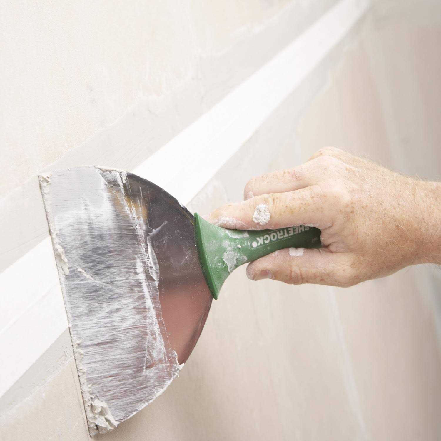 USG Sheetrock Plus 3 White All Purpose Joint Compound 3.5 gal C628